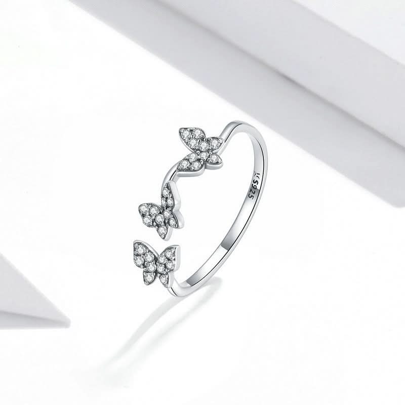 Playful Butterfly Ring - ShopLorca