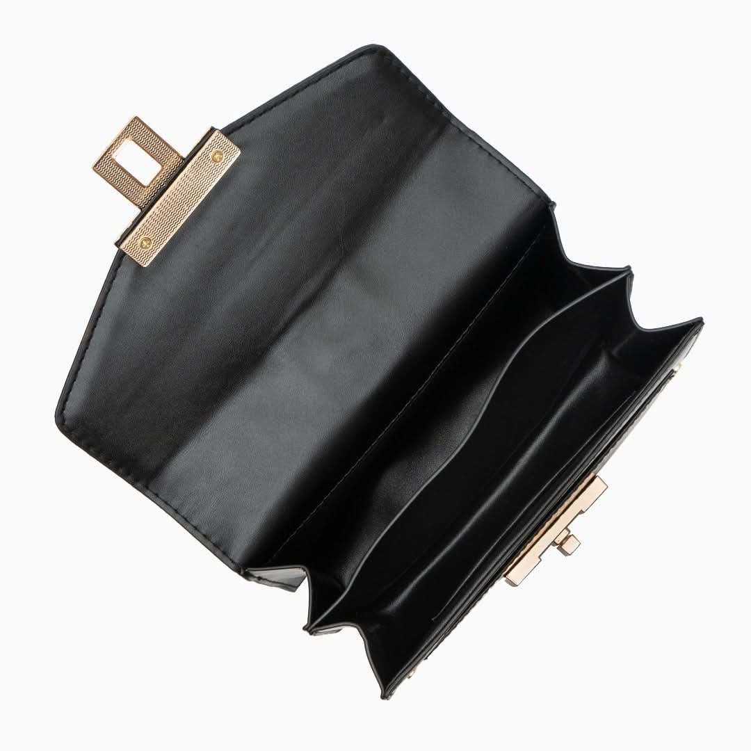 Serpentine Shoulder Bag - ShopLorca