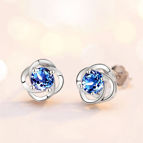 Sparkling Flower Stud Earrings - ShopLorca